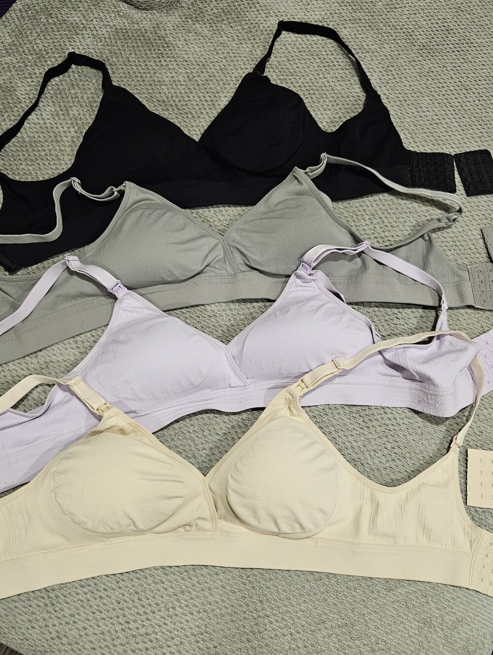 4 Pack Of Nursing Bras, Multicolor